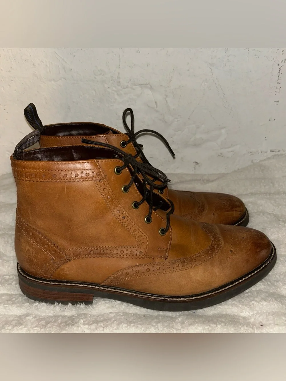 Nunn bush Tan Leather Chukka Wingtip Boots